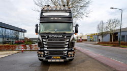 20260201-Tom-Holding-00033